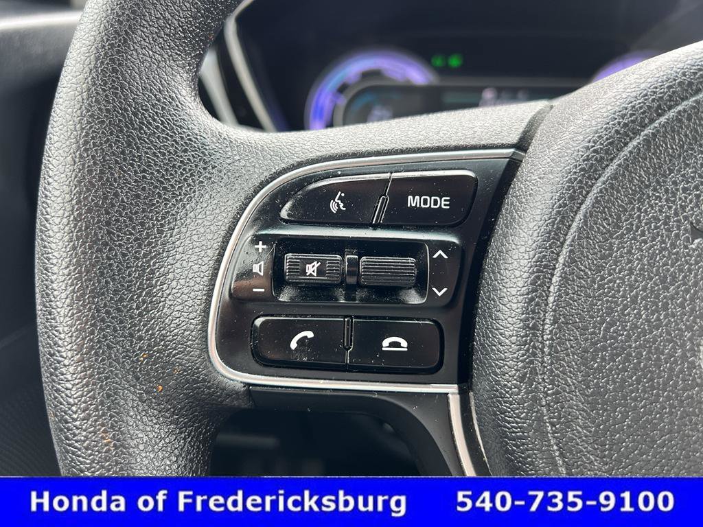 Used 2020 Kia Niro LX image 19