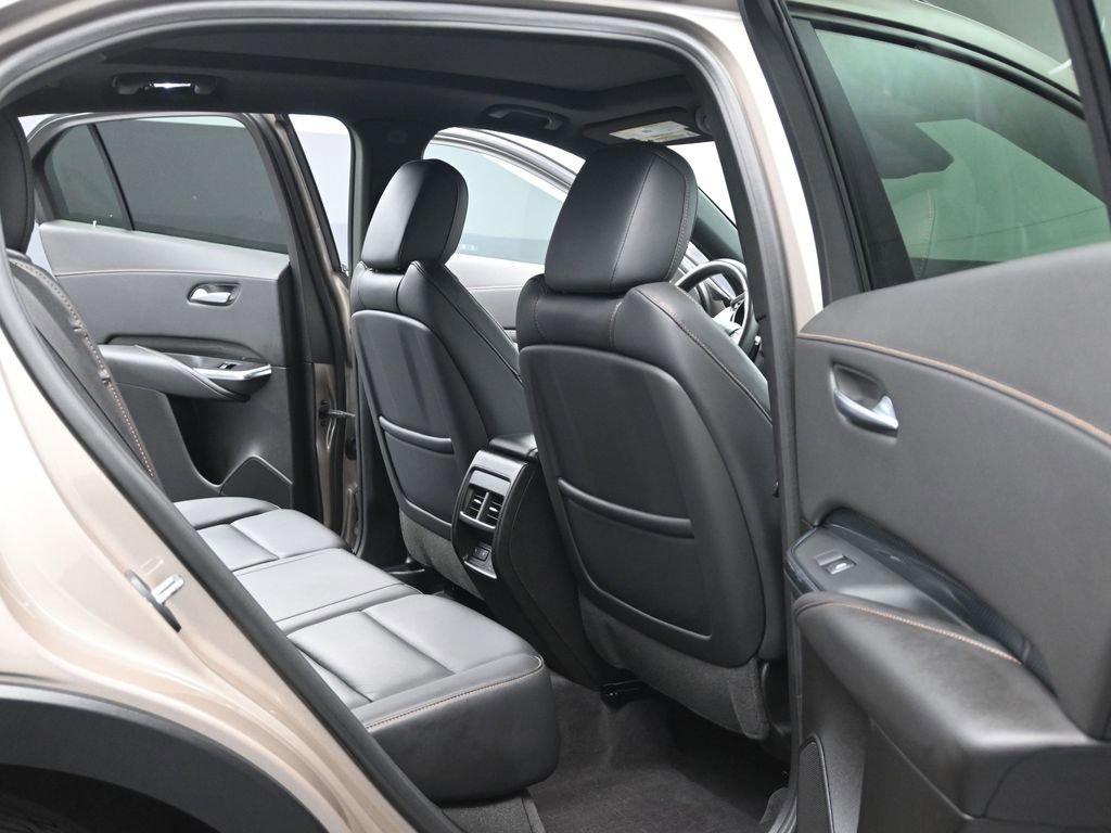 Certified 2023 Cadillac XT4 Sport image 18
