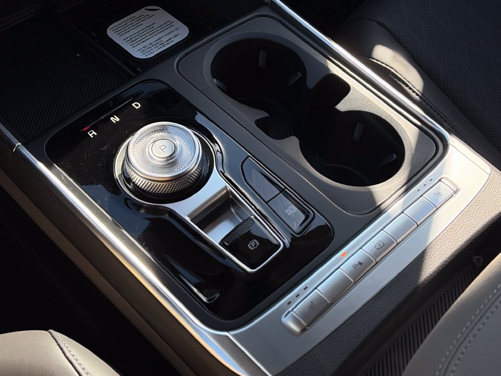 New 2027 Kia Carnival EX FWD image 22