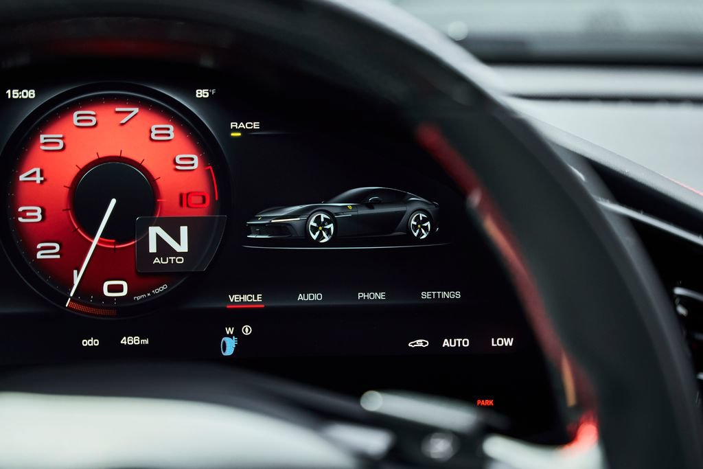 Used 2025 Ferrari 12Cilindri RWD image 62