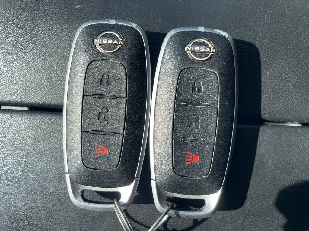Certified 2023 Nissan Rogue S FWD image 18