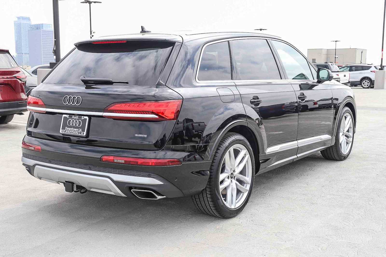 New 2025 Audi Q7 3.0T Premium Plus image 4