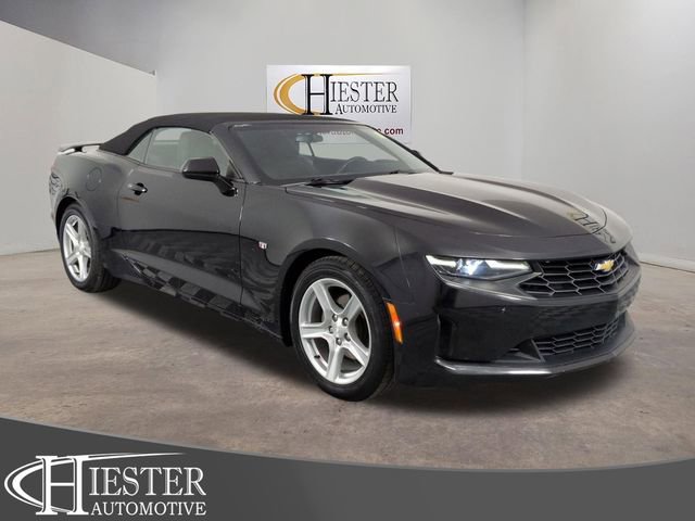 Used 2020 Chevrolet Camaro LT image 1
