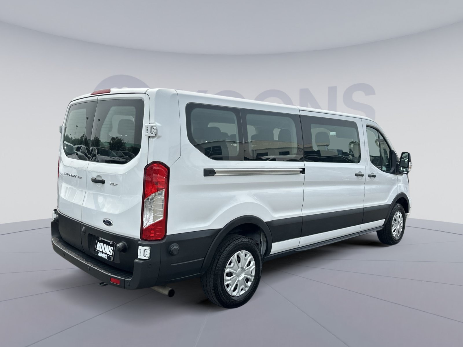 Certified 2024 Ford Transit 350 XLT RWD image 16