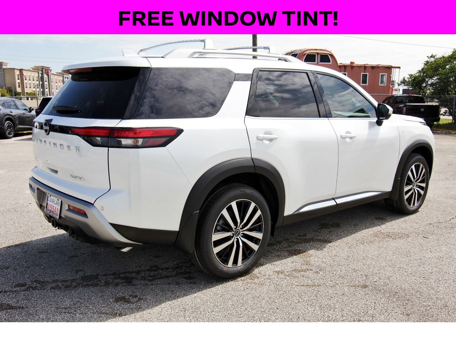 New 2025 Nissan Pathfinder Platinum w/ Cargo Package image 8