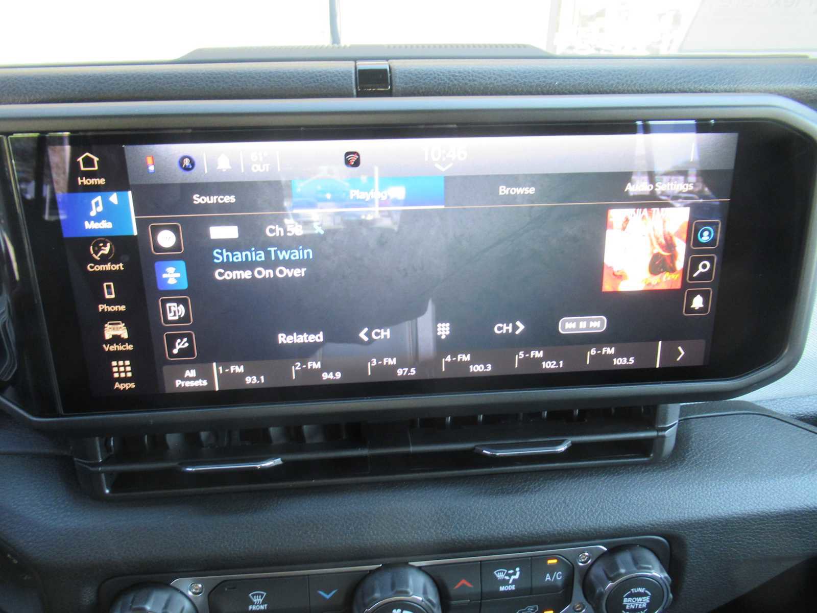 New 2026 Jeep Wrangler Unlimited Sport image 32