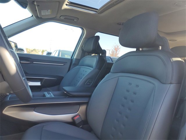 New 2026 Kia EV9 Wind image 14