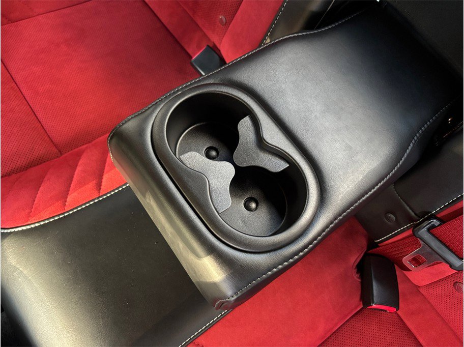 Used 2015 Dodge Challenger SRT Hellcat image 38