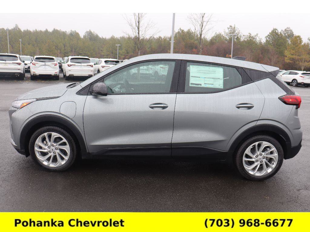 New 2027 Chevrolet Bolt LT image 4