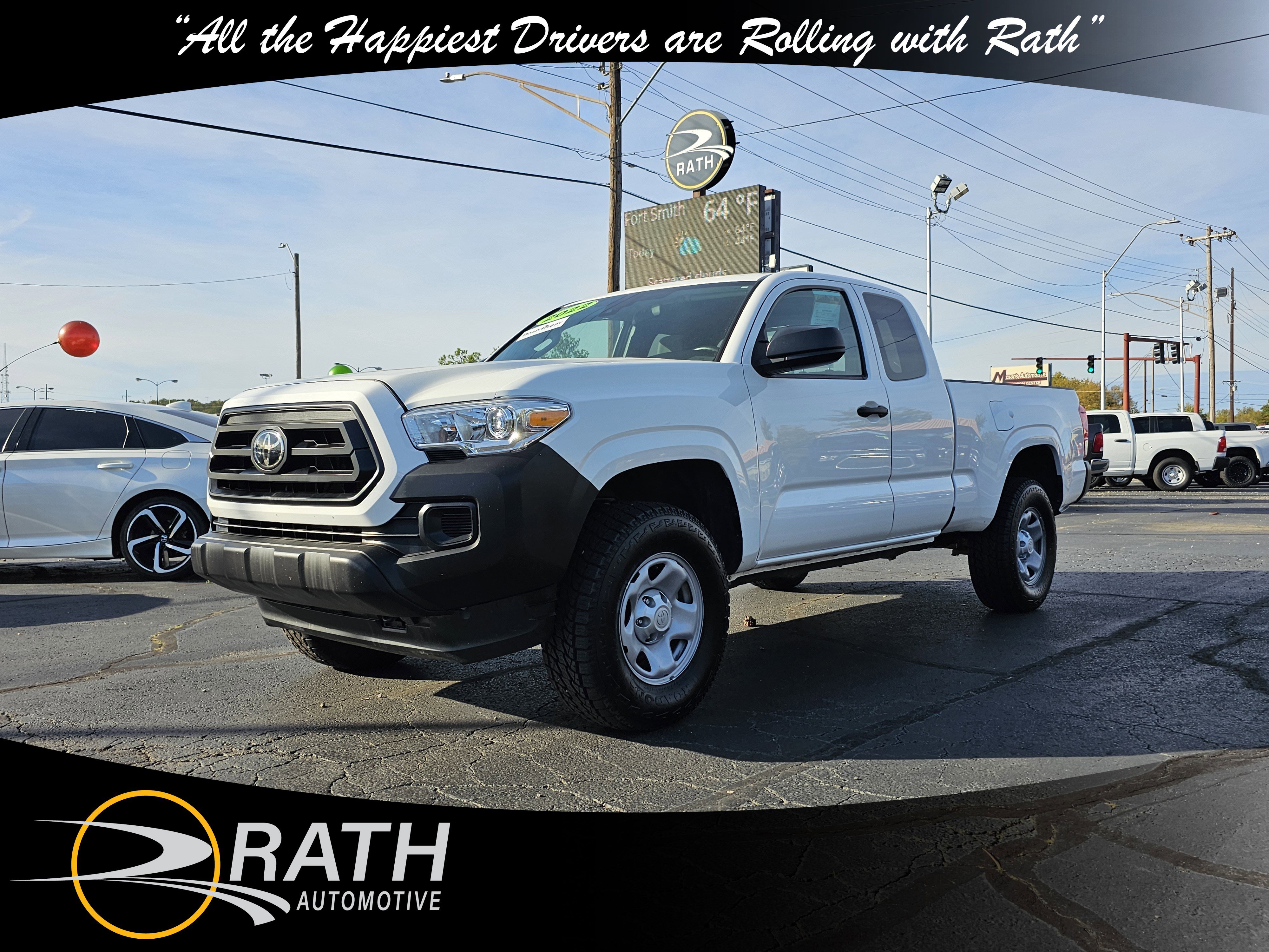 Used 2022 Toyota Tacoma SR image 4
