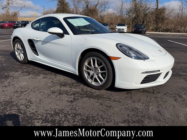 Used 2024 Porsche 718 Cayman image 3