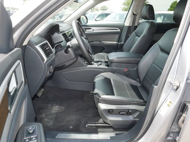 Certified 2022 Volkswagen Atlas SE w/ Panoramic Sunroof Package AWD/4WD image 13