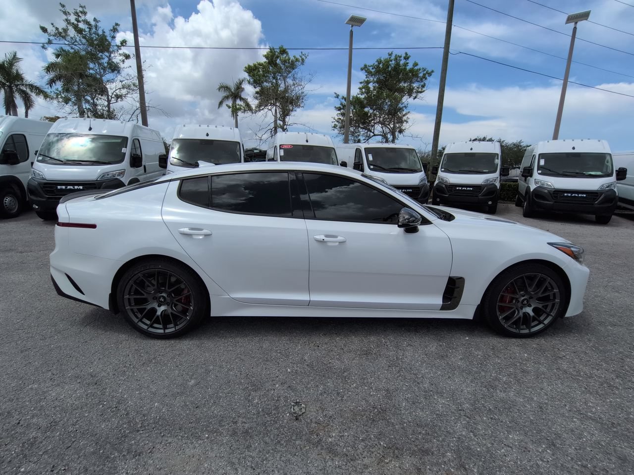 Used 2020 Kia Stinger GT RWD image 4