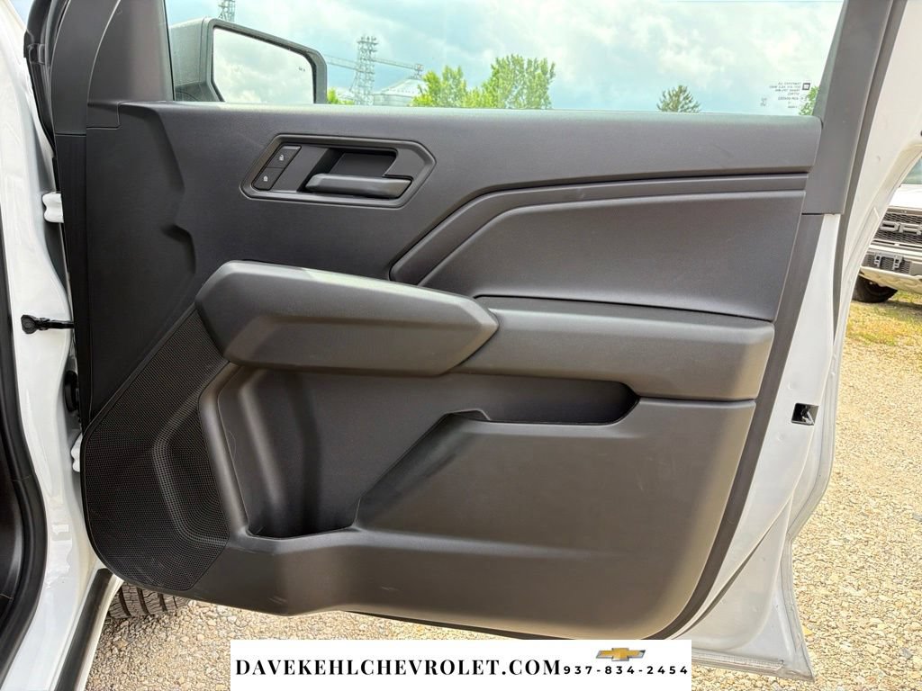 Used 2026 Chevrolet Colorado W/T AWD/4WD image 17