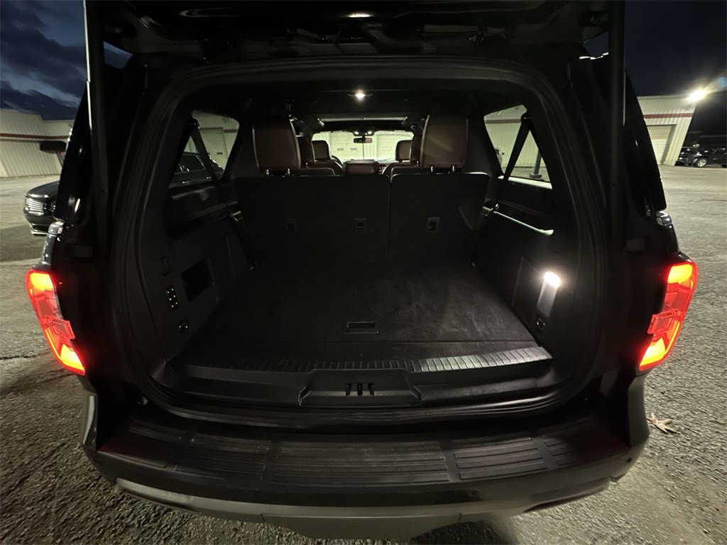 Used 2024 Ford Expedition Max Limited image 24