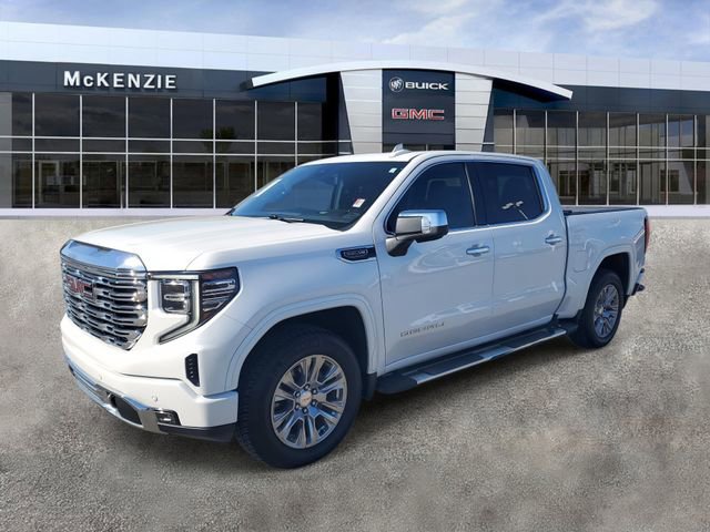 Used 2022 GMC Sierra 1500 Denali image 2