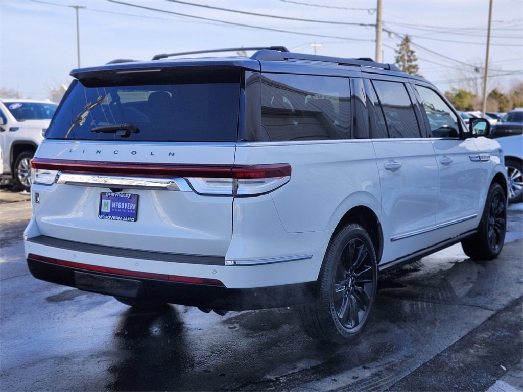 Used 2023 Lincoln Navigator L Black Label image 5