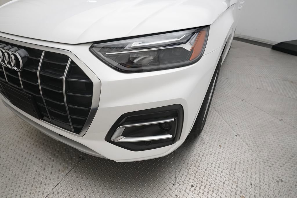 Certified 2023 Audi Q5 Premium w/ Convenience Package AWD/4WD image 24