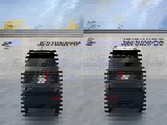 New 2026 Ford Explorer Active image 5