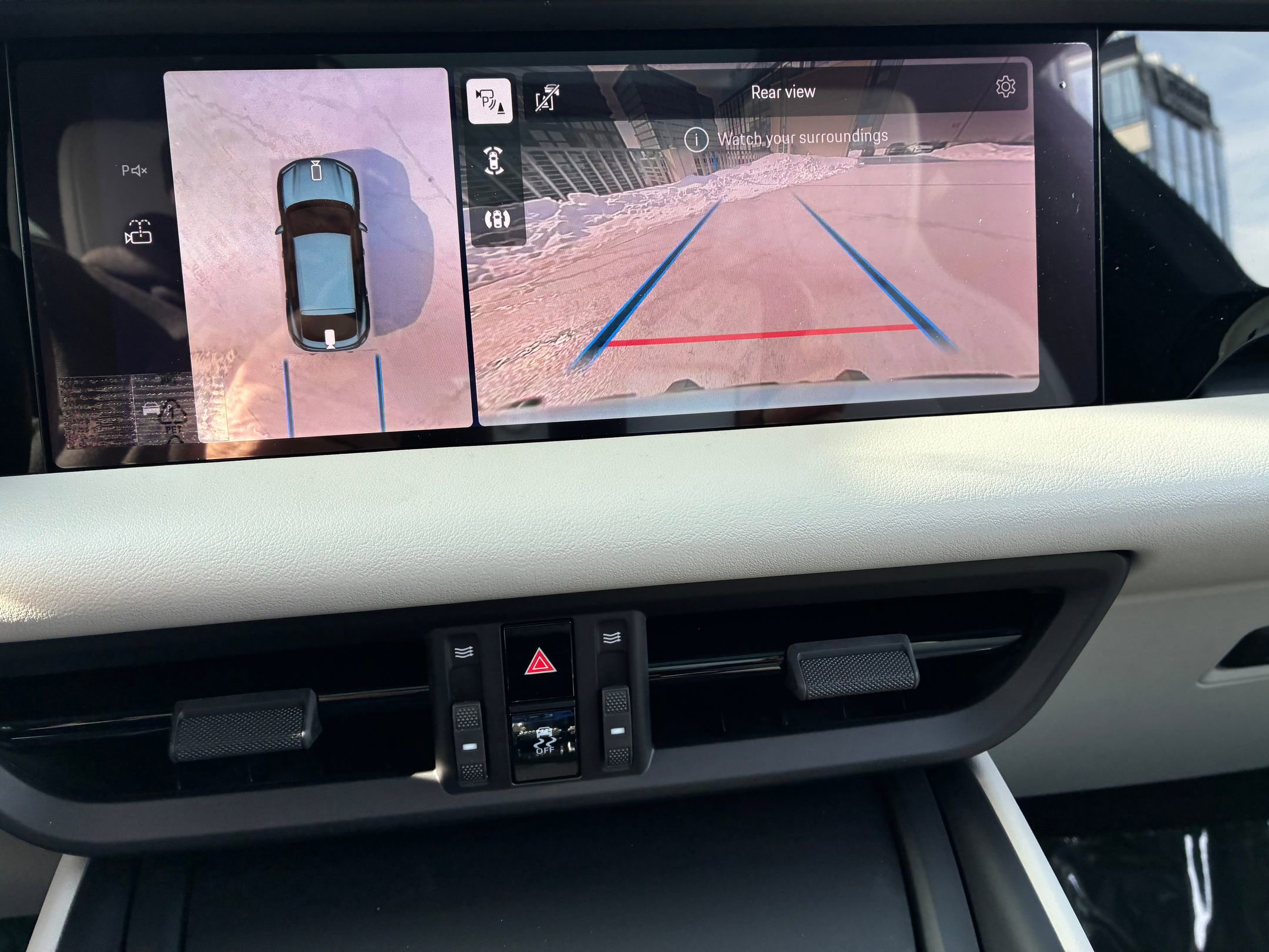 New 2026 Porsche Macan 4S Electric image 32