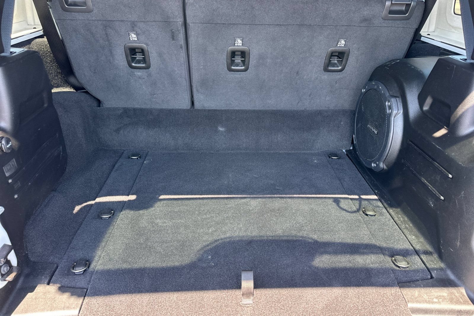 Used 2022 Jeep Wrangler Unlimited Sahara w/ Safety Group AWD/4WD image 19