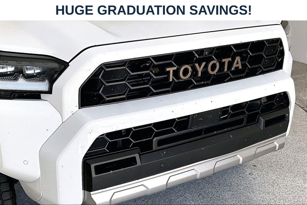 Used 2025 Toyota 4Runner Trailhunter AWD/4WD image 36