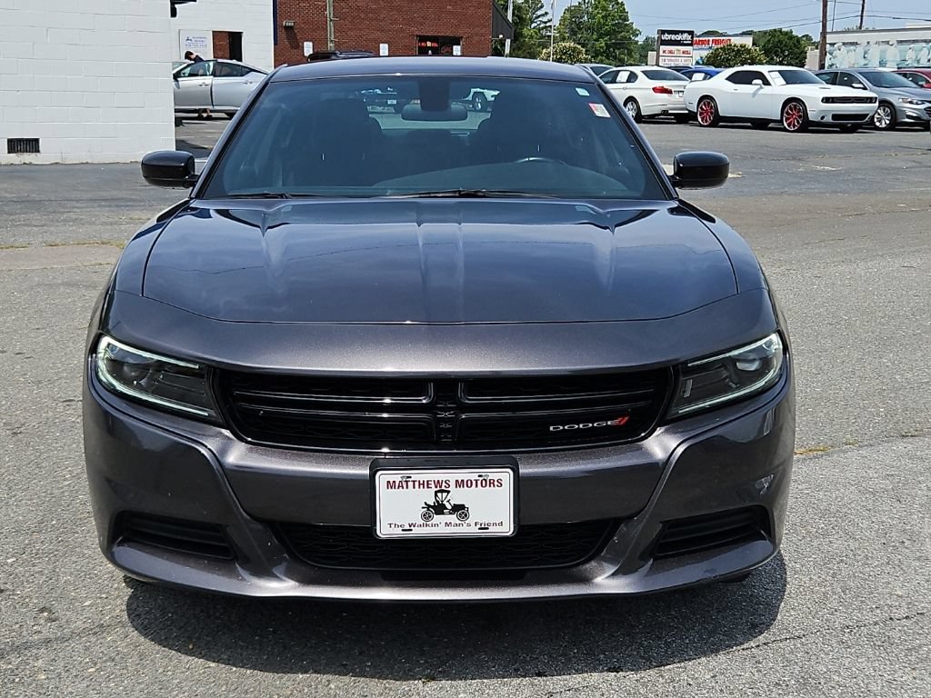 Used 2023 Dodge Charger SXT RWD image 2