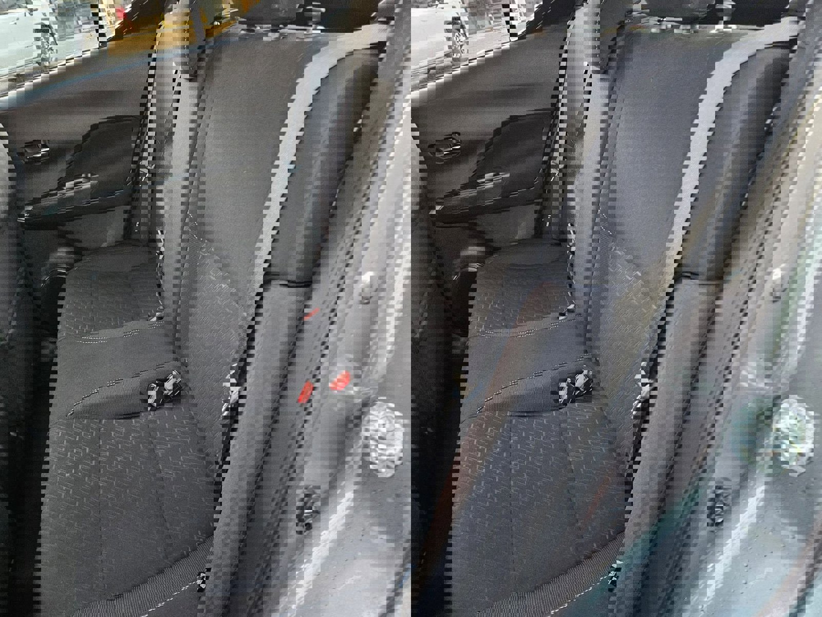 Used 2024 Nissan Kicks SV image 27