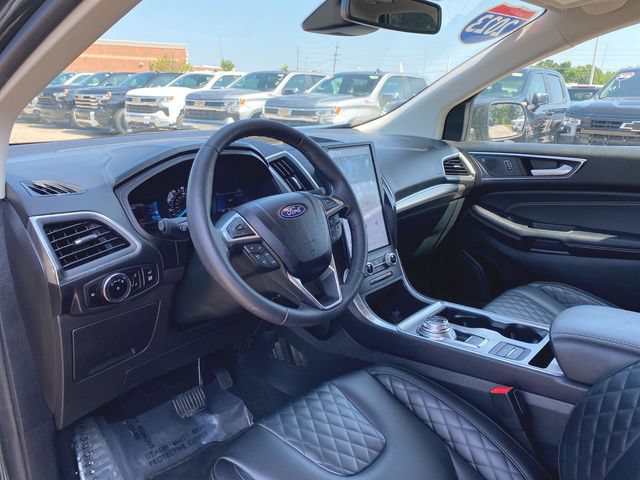 Used 2023 Ford Edge Titanium w/ Class II Trailer Tow Package AWD/4WD image 10