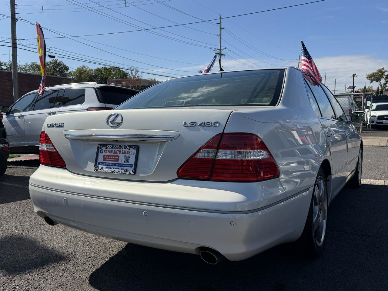 Used 2005 Lexus LS 430 RWD image 11