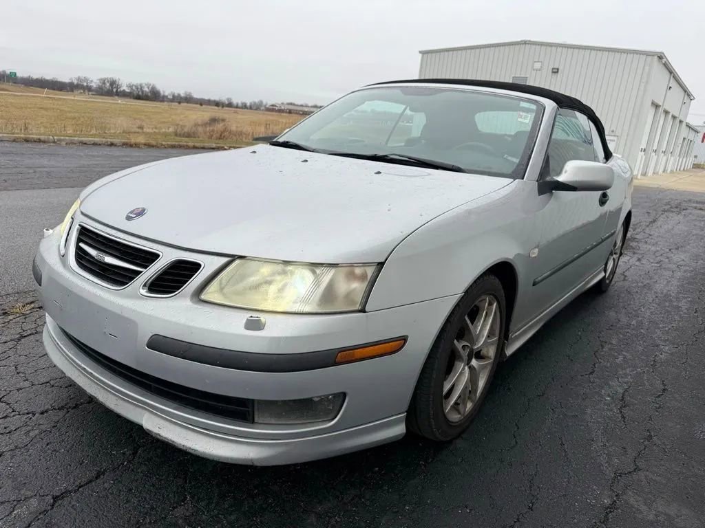 Used 2004 Saab 9-3 Aero image 3