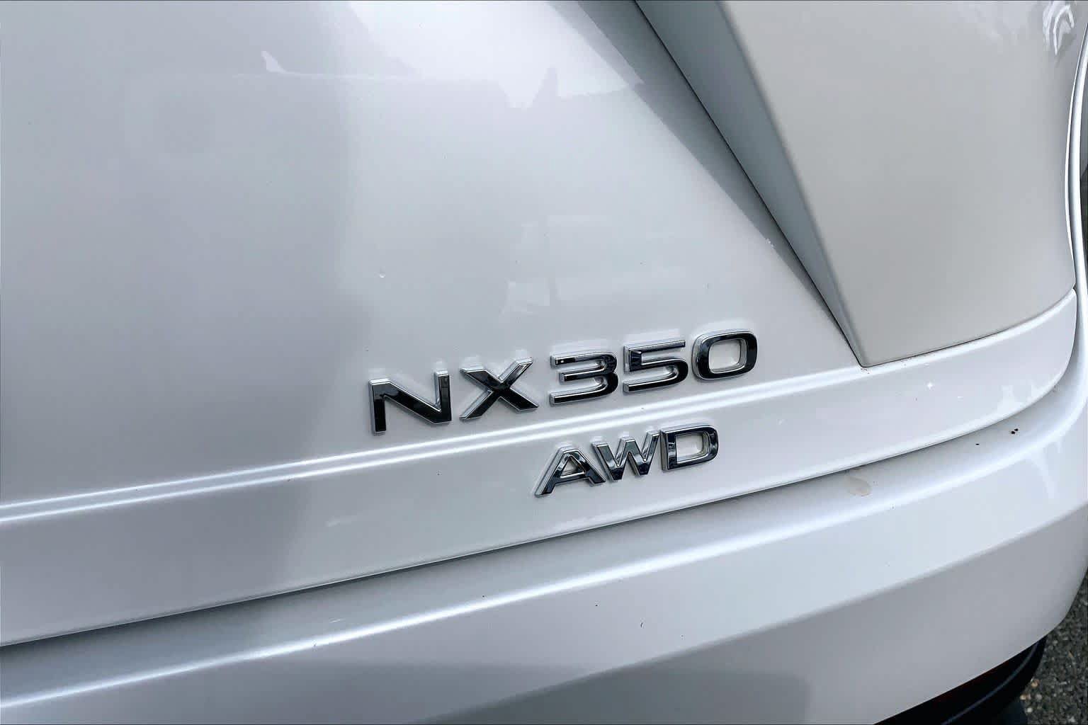 Used 2022 Lexus NX 350 AWD image 10