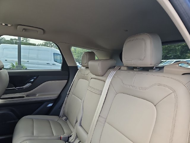 Used 2023 Lincoln Corsair FWD image 14