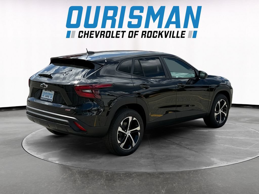 New 2026 Chevrolet Trax RS w/ Sunroof Package FWD image 6