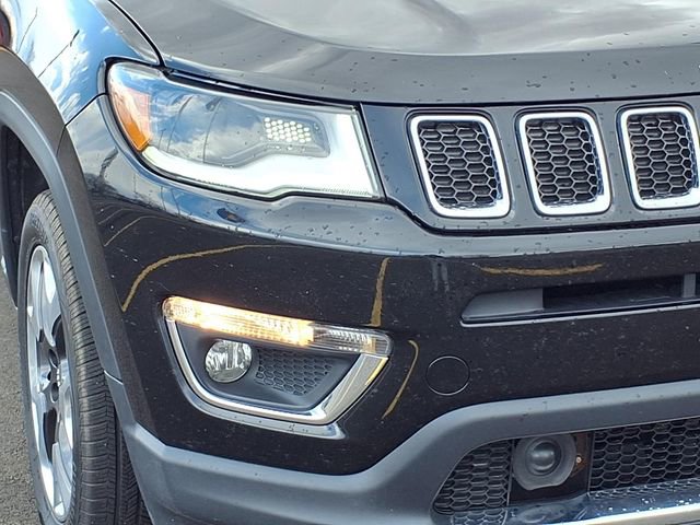 Used 2018 Jeep Compass Limited image 22