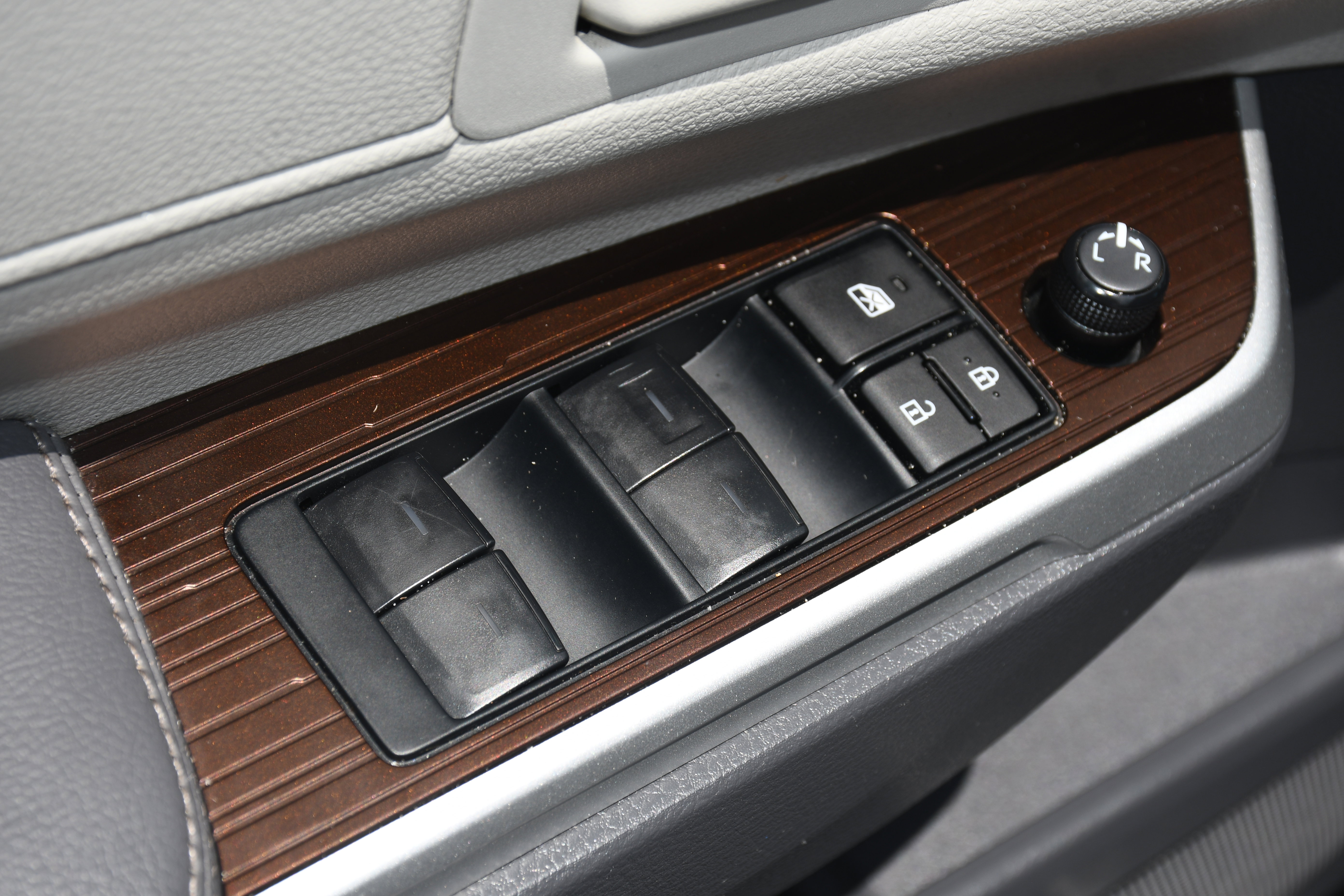 Used 2023 Toyota Sienna LE image 10