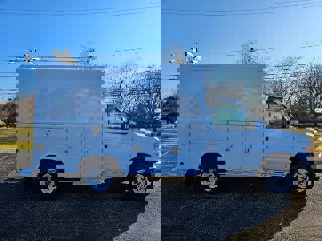 New 2024 Ford E-350 and Econoline 350 Super Duty w/ Power Windows & Locks Group image 9