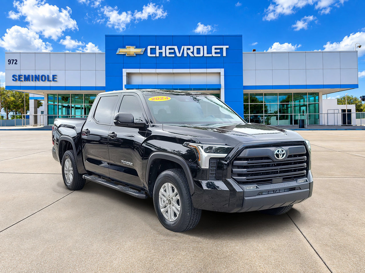 Used 2024 Toyota Tundra SR5 w/ SR5 Convenience Package AWD/4WD image 2