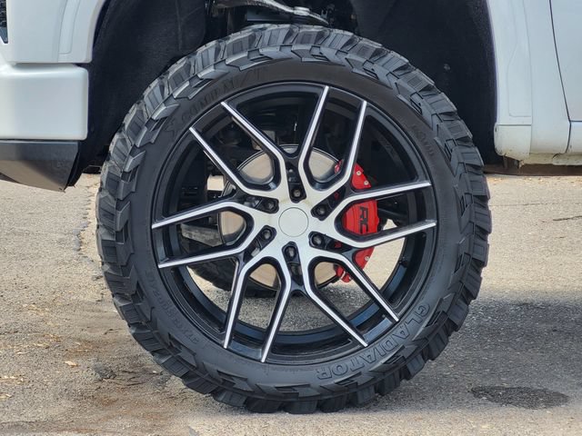 Used 2023 GMC Sierra 1500 AT4 w/ AT4 Premium Package AWD/4WD image 6