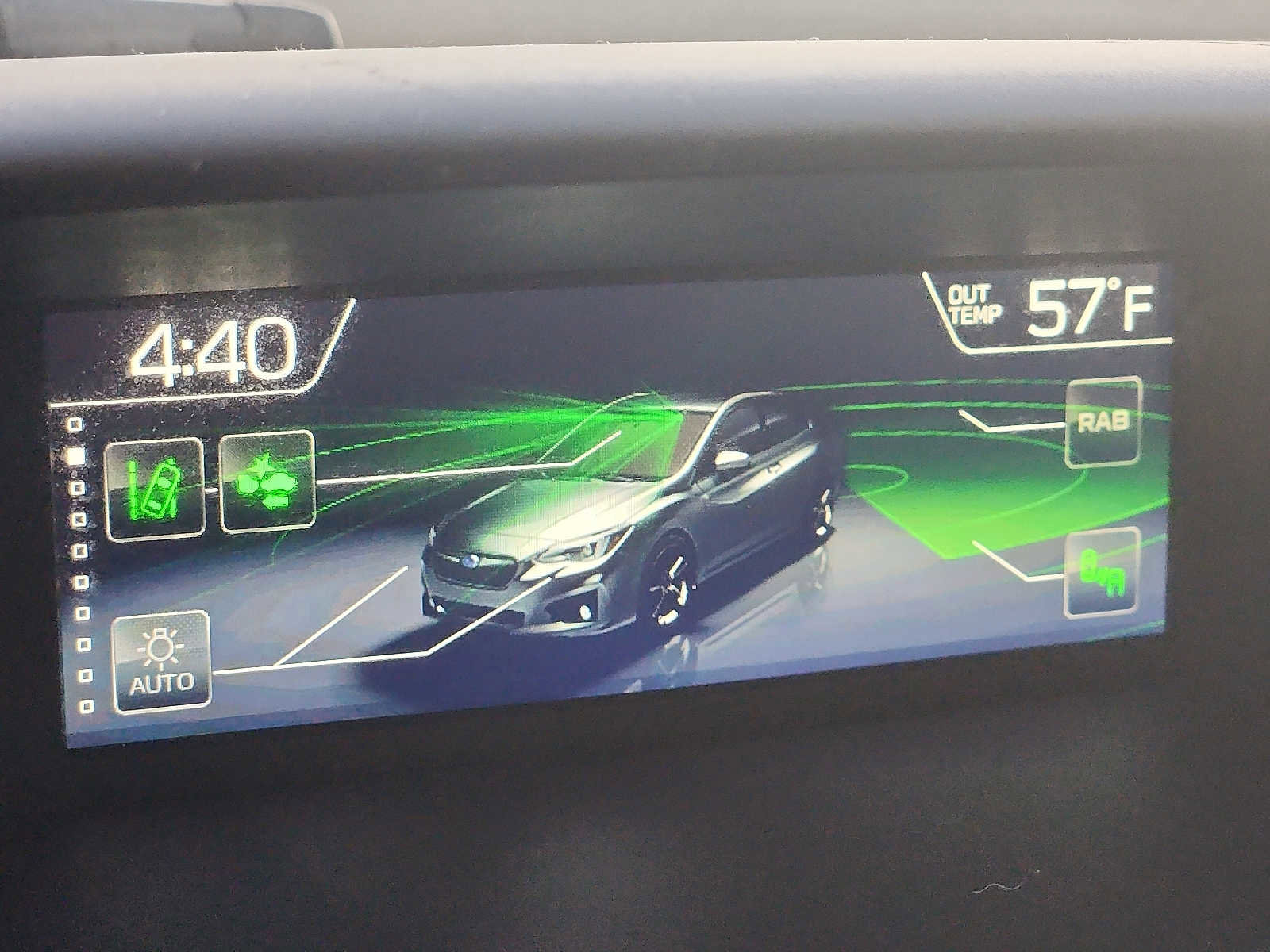 Used 2019 Subaru Crosstrek Hybrid w/ Moonroof Package w/Navigation image 26