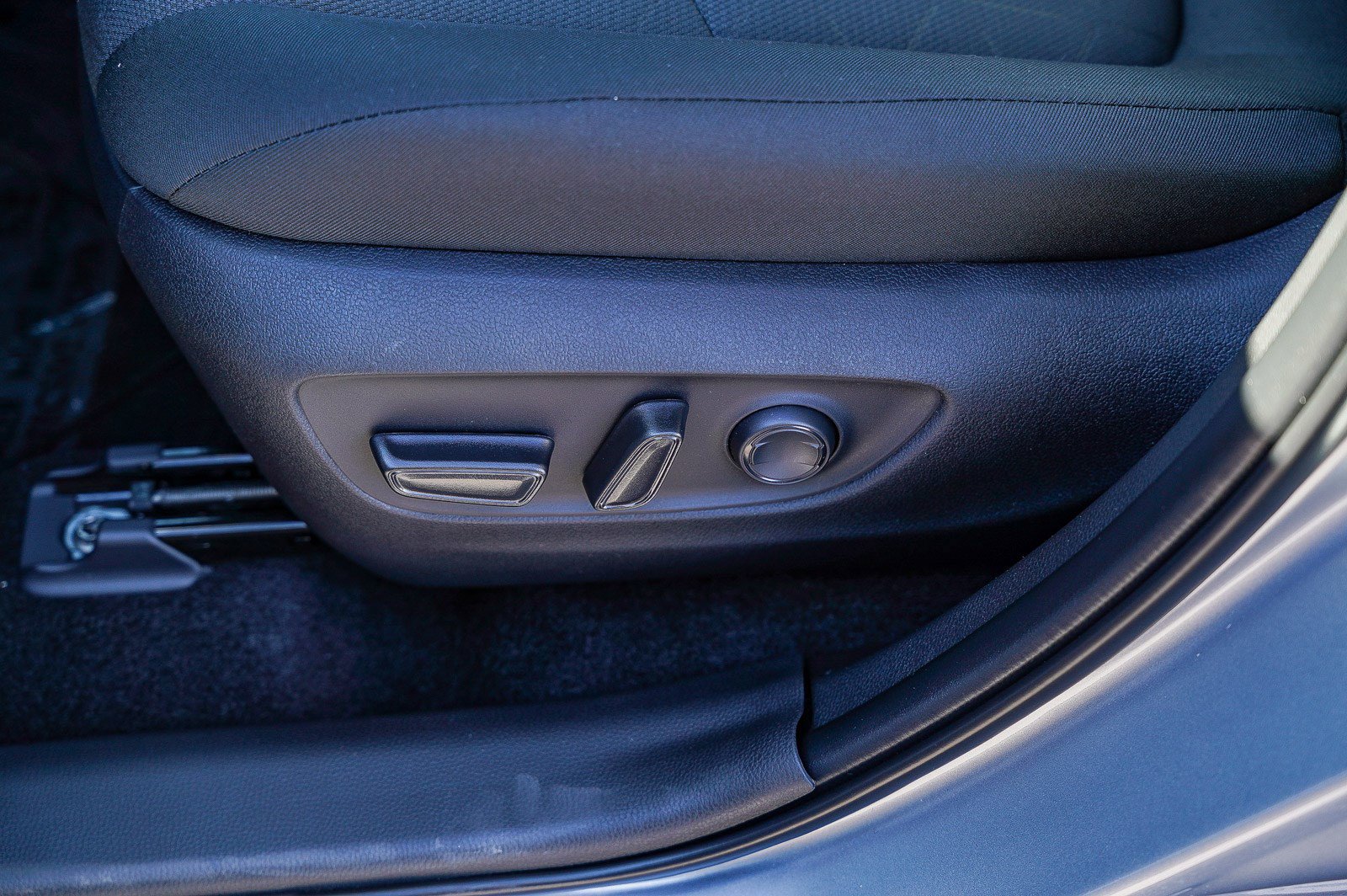 New 2025 Toyota RAV4 XLE image 24