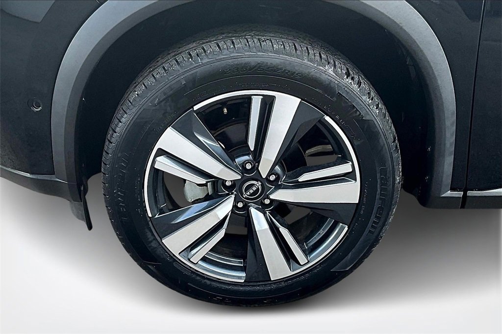 Used 2023 Nissan Rogue SL w/ SL Premium Package image 33