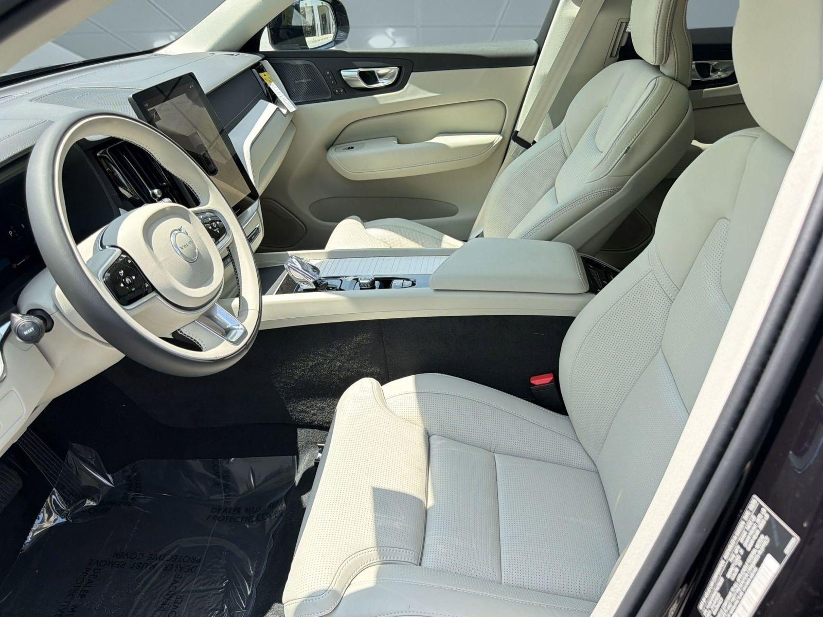 New 2026 Volvo XC60 B5 Ultra w/ Climate Package AWD/4WD image 5