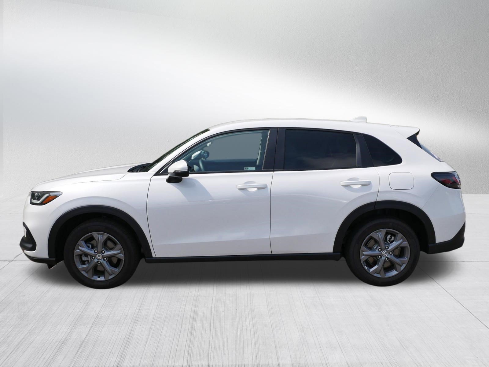 Certified 2026 Honda HR-V LX image 4
