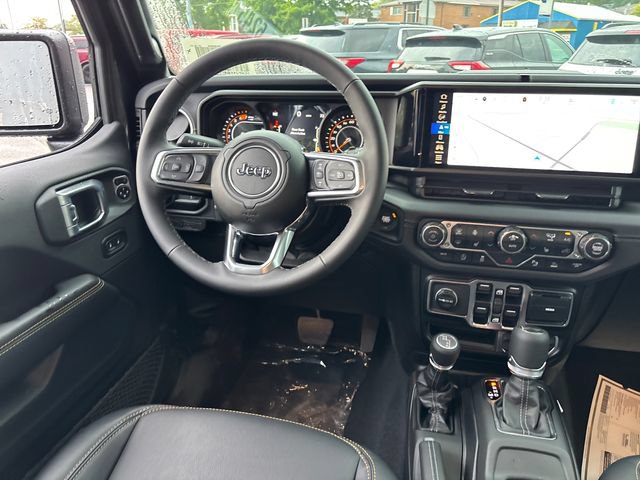 New 2026 Jeep Wrangler Unlimited Sahara AWD/4WD image 11
