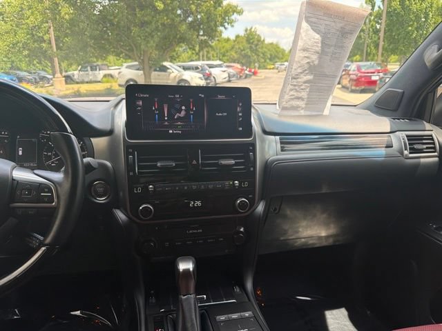 Used 2023 Lexus GX 460 Premium w/ Premium Package AWD/4WD image 14