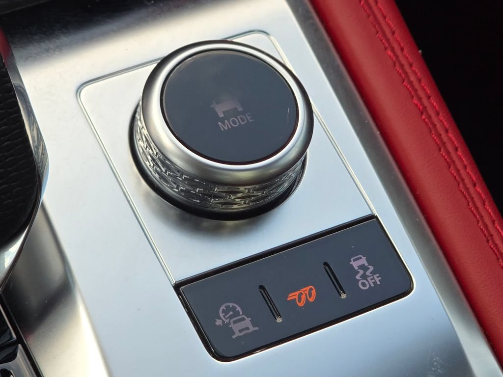 Used 2021 Jaguar F-PACE SVR AWD/4WD image 13