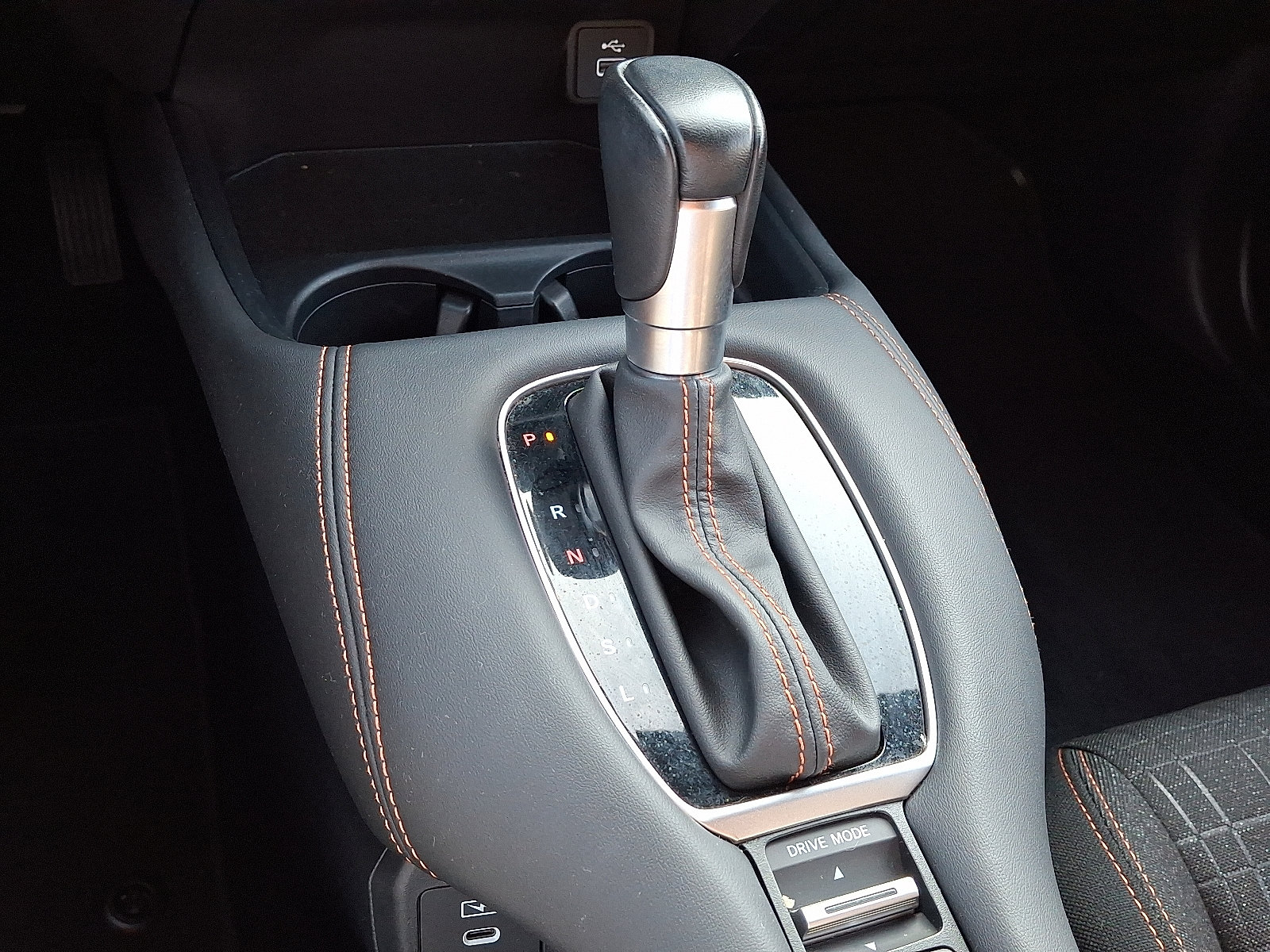 Used 2025 Honda HR-V Sport image 14