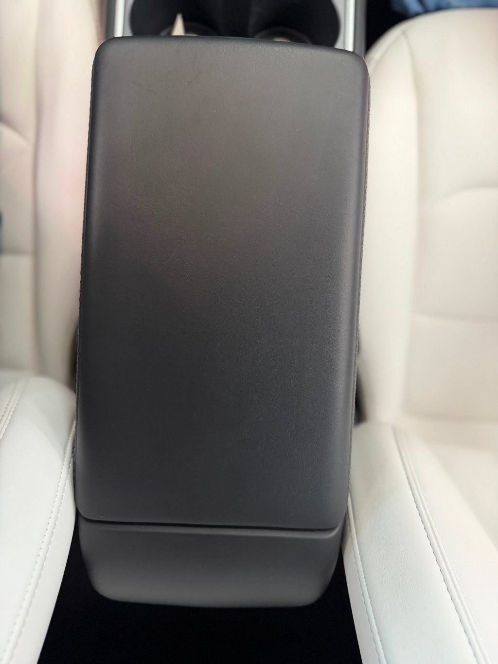 Used 2020 BMW 750i xDrive w/ Executive Package AWD/4WD image 32