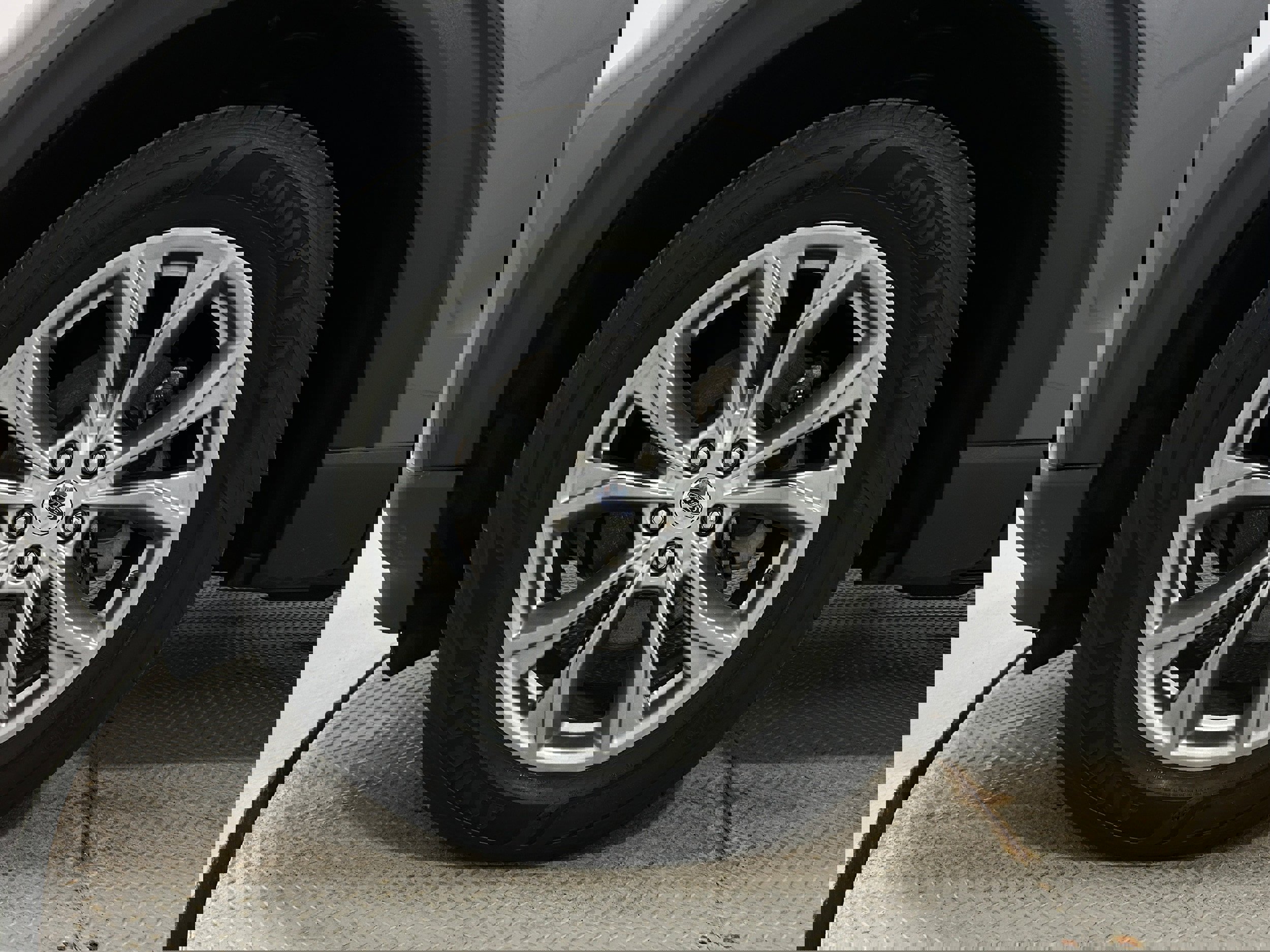 Used 2021 Ford Explorer Limited w/ Equipment Group 301A image 42